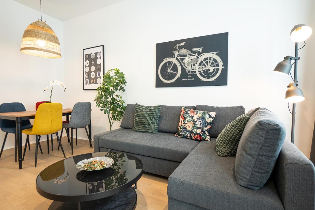 Apartment Posh With A King-size Bed And Modern Design Wien